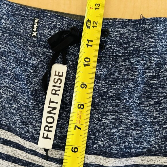 Hurley Men’s Stripe Shorts Beach Ocean Surf Polyester Sz 30 Blue Grey Drawstring - Picture 9 of 11